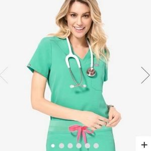 NWOT FIGS Small Surgical Green Scrub Set